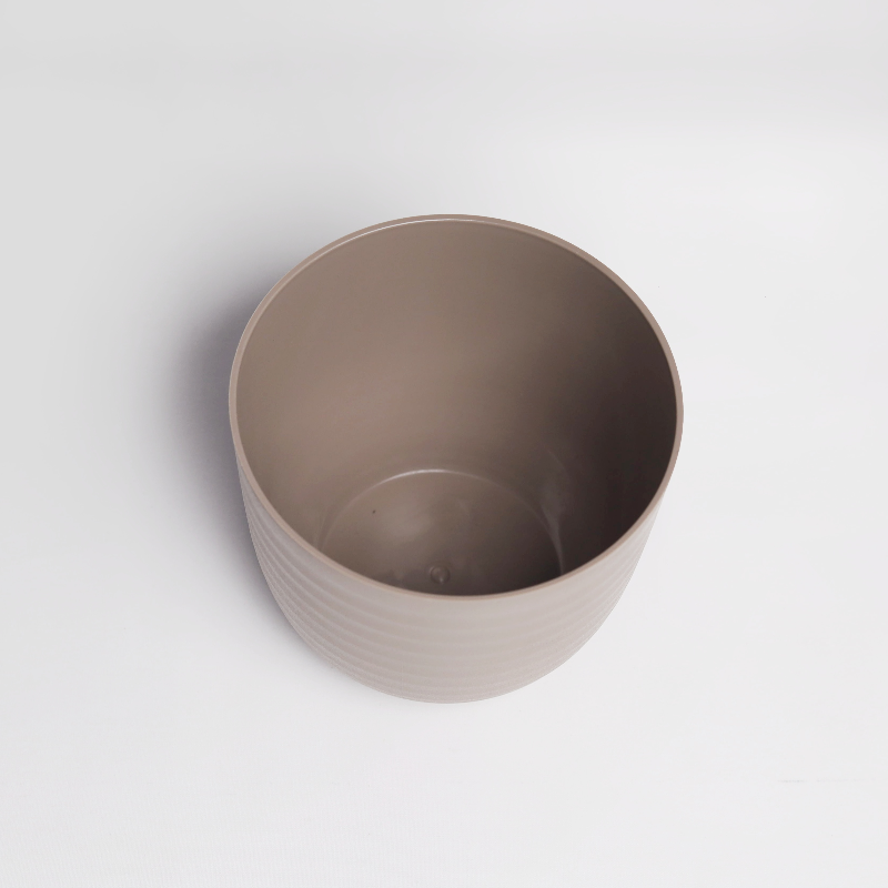 VERONA PLANTERS