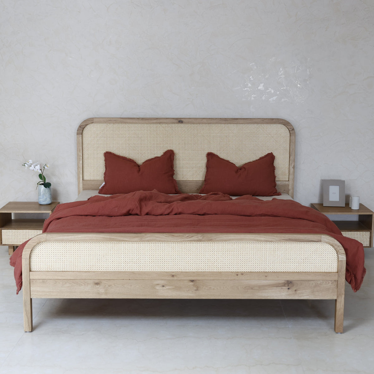 CANNES BED