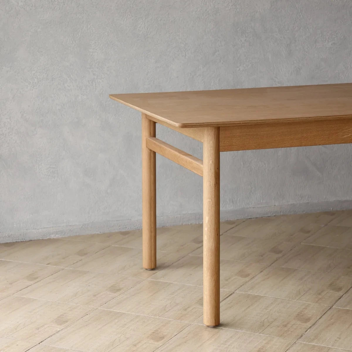 TOKYO DINING TABLE