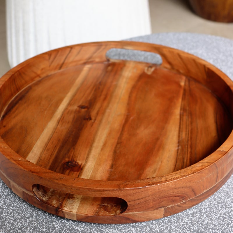 Tray handle of the Natural Walnut Wooden Tray, a solid wood tray you can buy online at Sukham Home, a sustainable furniture, kitchen & dining and home decor store in Kolkata, India